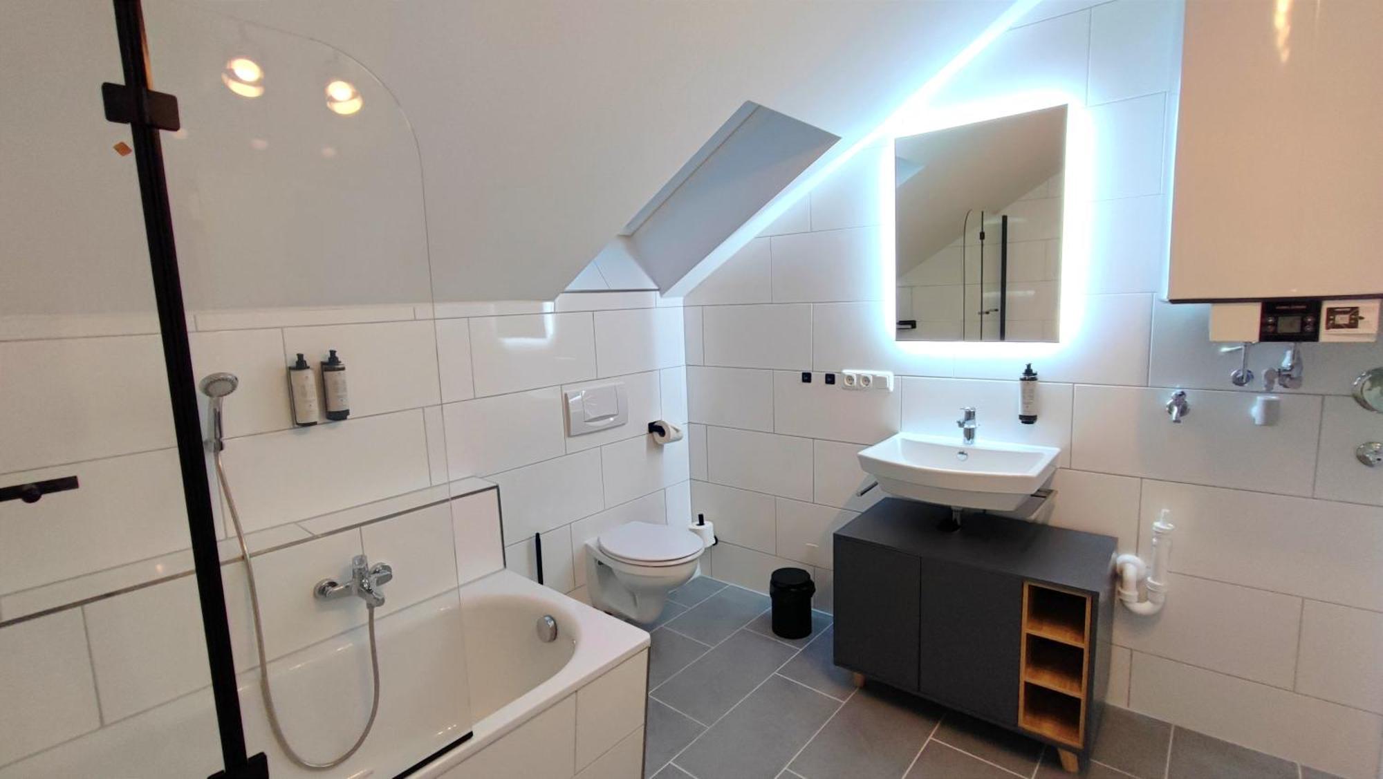 Homely Stay - Urban Oasis Apartments Moosburg an der Isar Ngoại thất bức ảnh